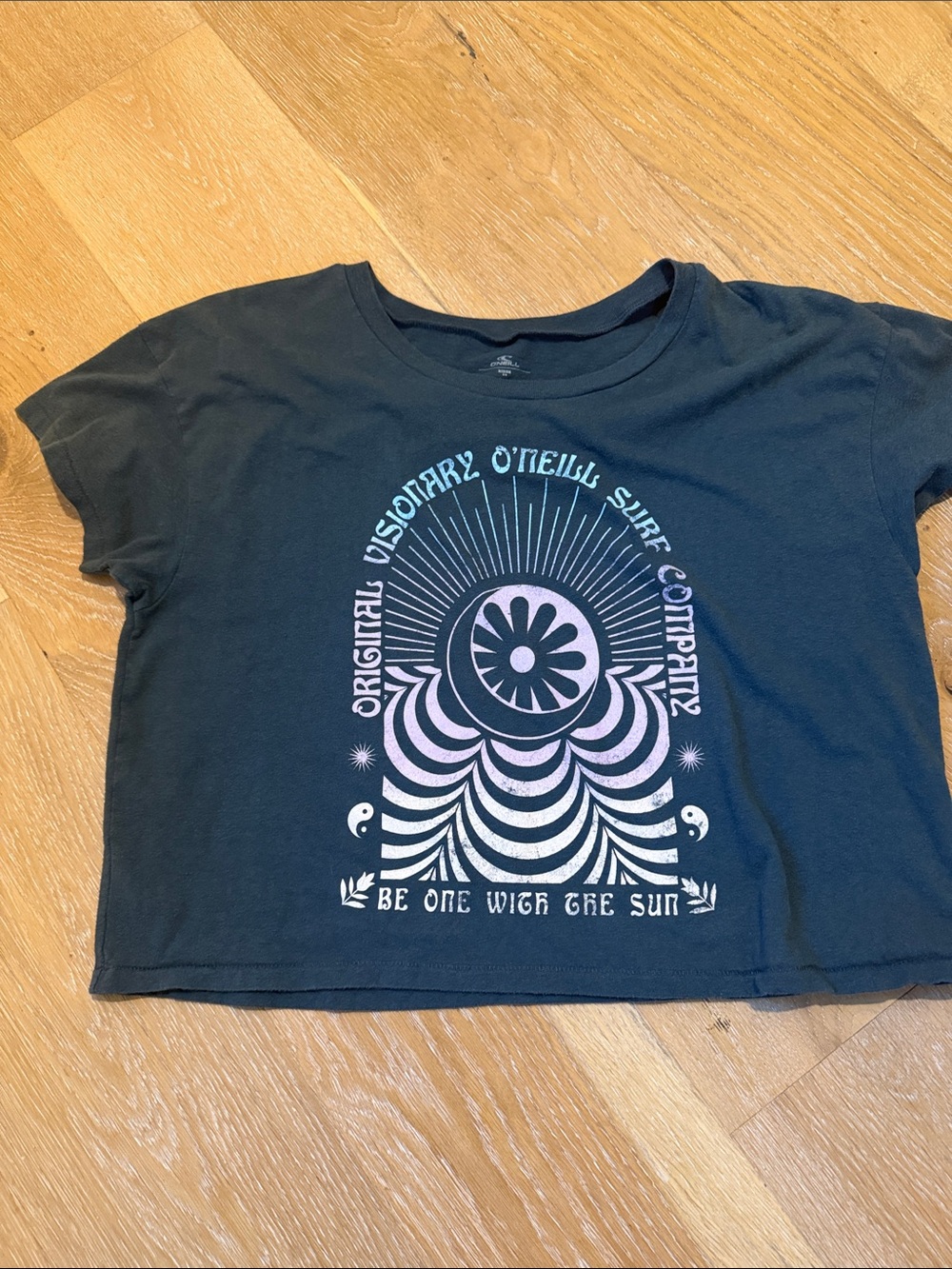 O'Neill Charcoal Tee with Pink and White Sun Graphic